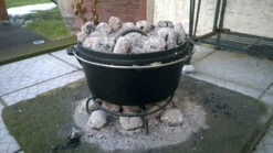 Horno Holandés 8,8 L. Camp Chef Serie Deluxe 13 Horno Holandés 8,8 L. Camp Chef Serie Deluxe -Parilla Ventas 2024 Horno Holandes 66 l Camp Chef serie Deluxe 30